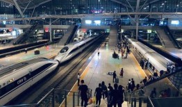 湖南高铁站爆料视频曝光,揭秘高铁站内部实况